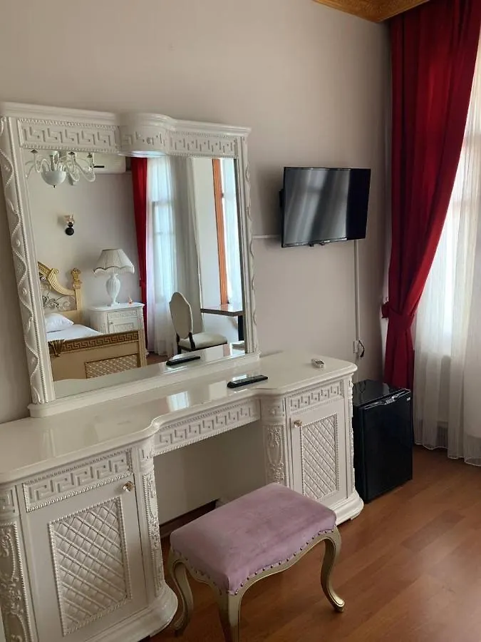 Балат Гостевой Дом Bed and Breakfast Istanboel